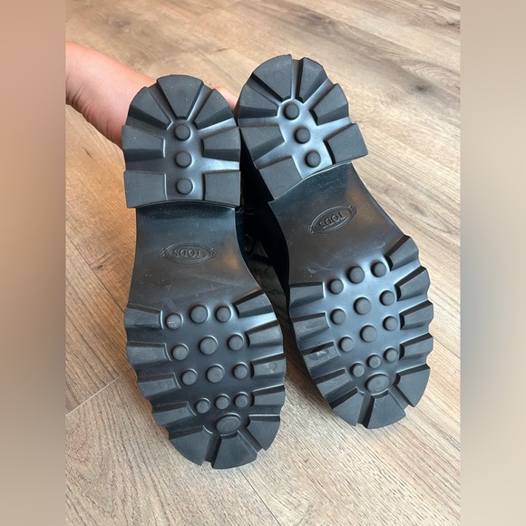 TOD’S Ankle Boots - Picture 5 of 15